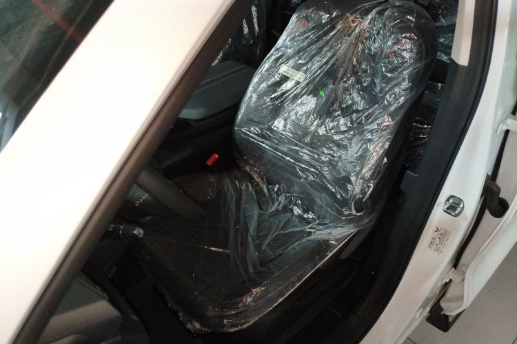 Kaiyi Kunlun 2025 #15 Kaiyi Kunlun 2025 car image #15