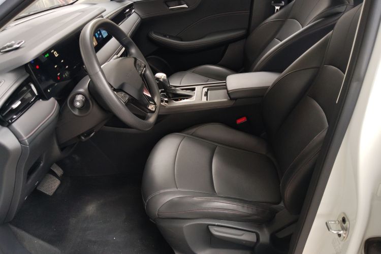Roewe i5 2024 #15 Roewe i5 2024 car image #15