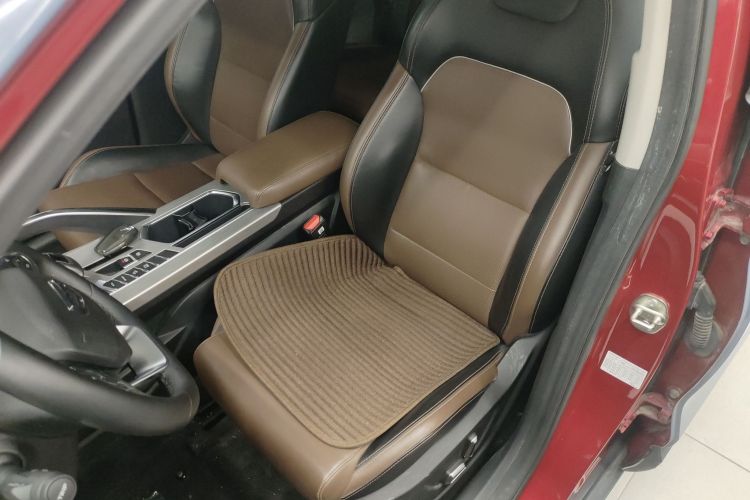 GEELY Coolray 2019 صورة سيارة #15