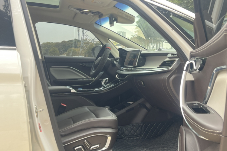 GEELY JiaJi New Energy 2019 #15 GEELY JiaJi New Energy 2019 car image #15