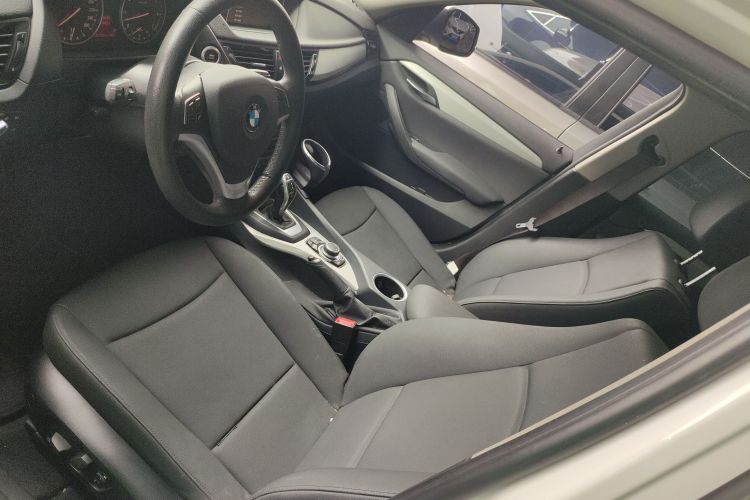 BMW X1 2014 immagine di auto #15