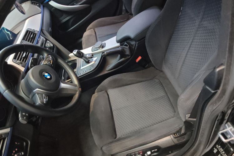 BMW 4 Series 2019 #15 BMW 4 Series 2019 car image #15