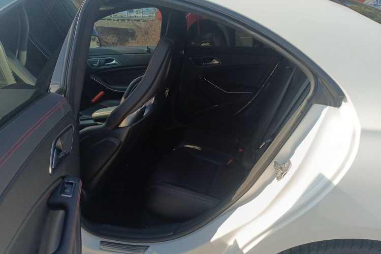 Mercedes-Benz CLA AMG 2018 car image #15