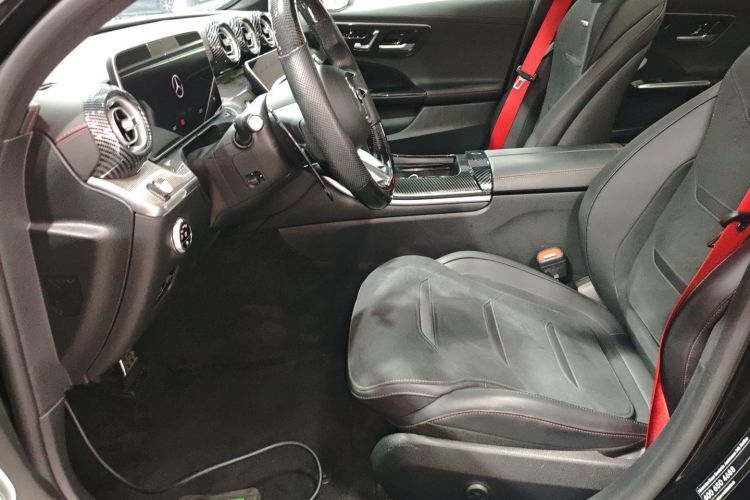 Mercedes-Benz C AMG 2024 #15 Mercedes-Benz C AMG 2024 صورة سيارة #15