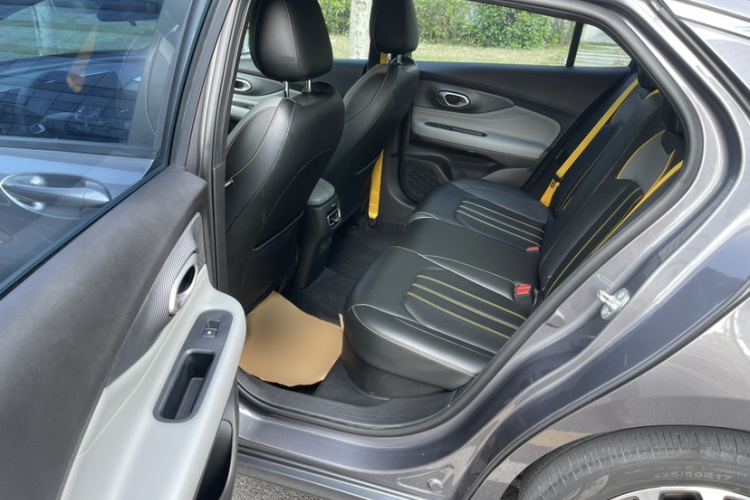 GAC Trumpchi Empow 2023 #15 GAC Trumpchi Empow 2023 car image #15