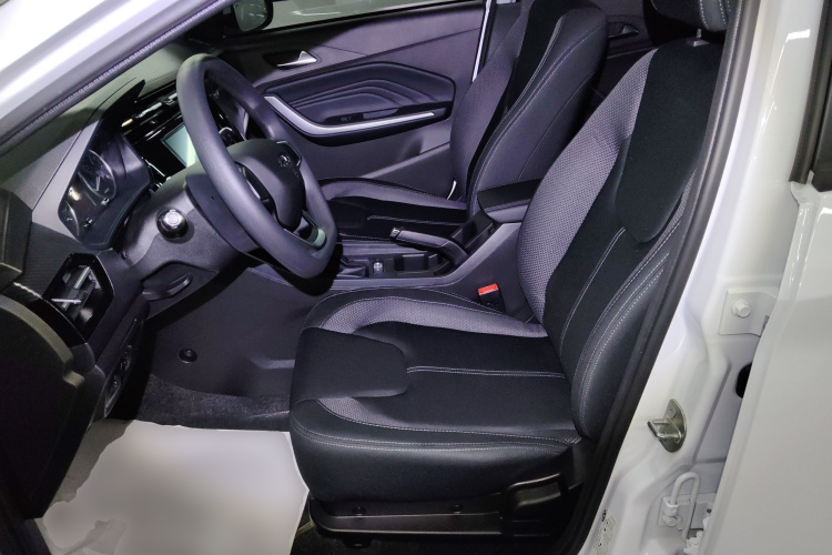 Chery Tiggo 3x 2024 #15 Chery Tiggo 3x 2024 car image #15