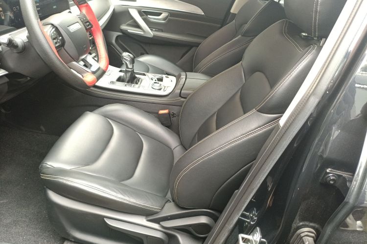X70 PLUS 2022 #15 X70 PLUS 2022 car image #15