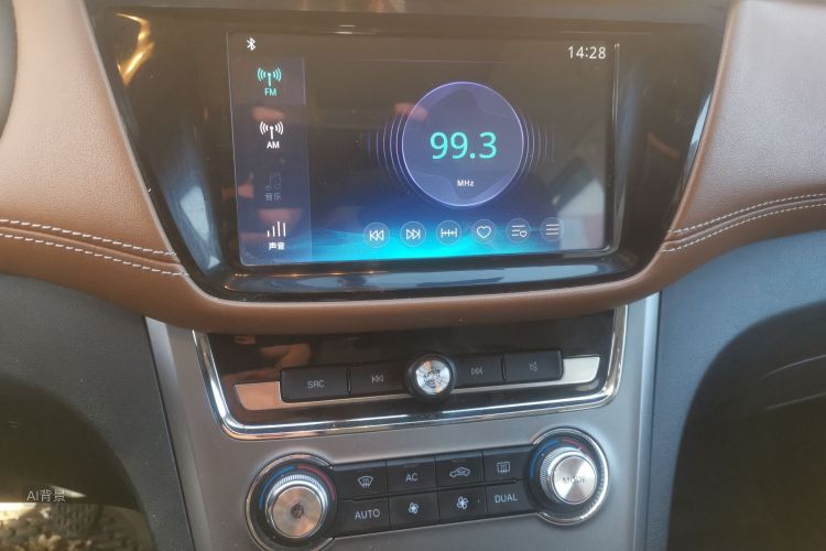 MG GS 2017 car image #15