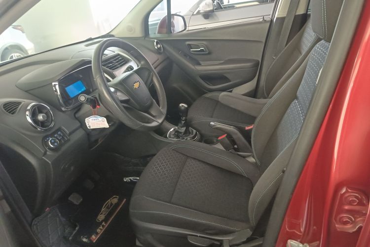 Chevrolet Tracker 2016 #15 Chevrolet Tracker 2016 immagine di auto #15