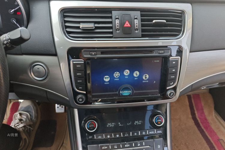 Haval H8 2017 #15 Haval H8 2017 immagine di auto #15