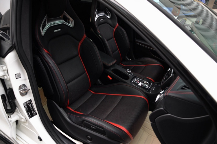 Mercedes-Benz CLA AMG 2019 car image #15