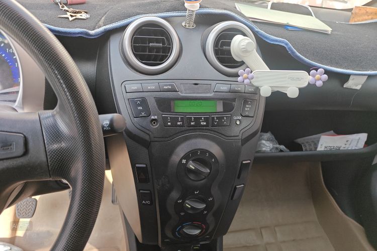 BYD F0 2015 immagine di auto #15