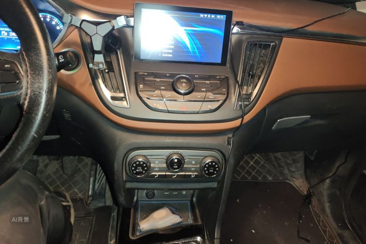 Soueast DX7 2016 #15 Soueast DX7 2016 car image #15