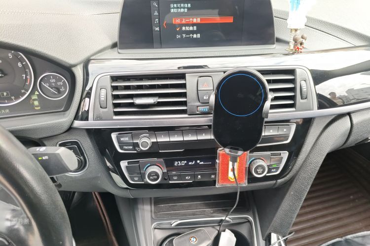 BMW 3 Series 2018 #15 BMW 3 Series 2018 car image #15