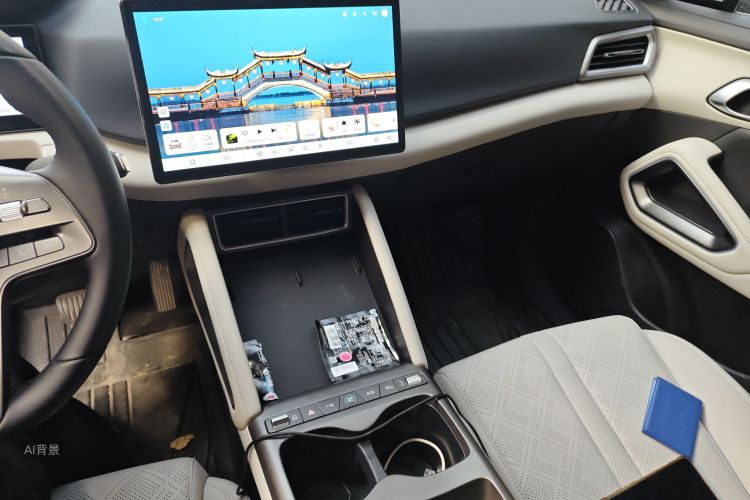 BYD YuanUP 2025 car image #15