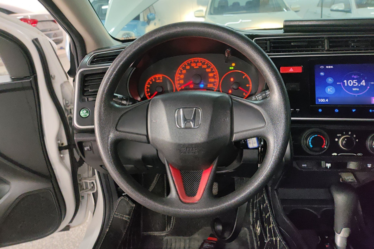 Honda Gienia 2017 car image #15