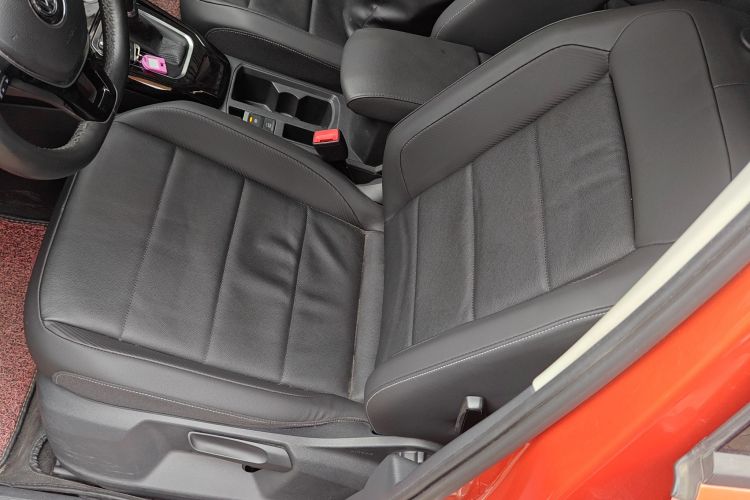 T-Roc 2018 #15 T-Roc 2018 car image #15
