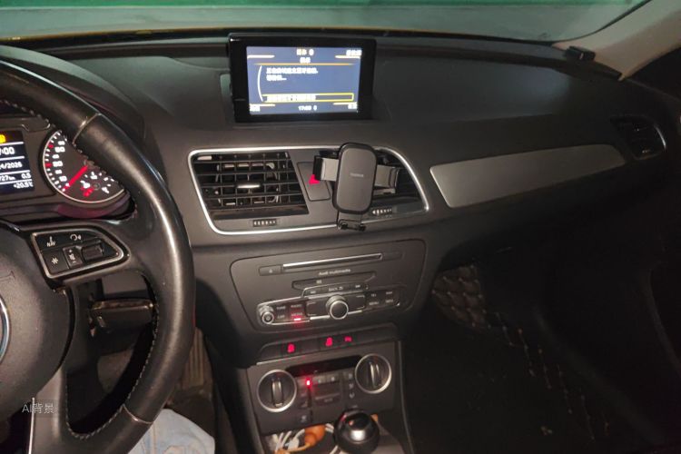 Audi Q3 2016 #15 Audi Q3 2016 car image #15