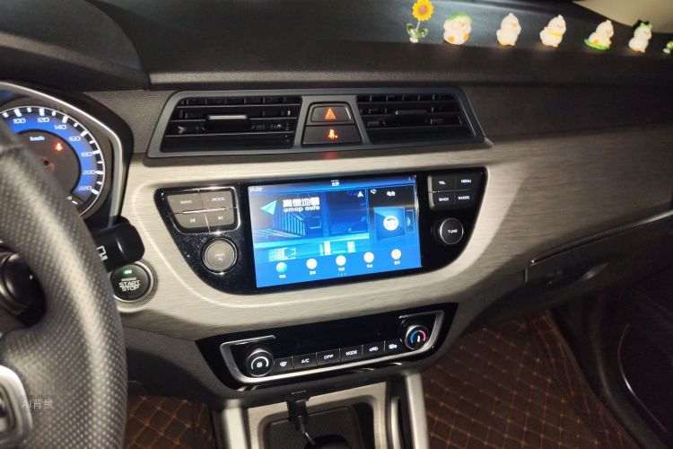 GEELY Vision X3 2020 car image #15