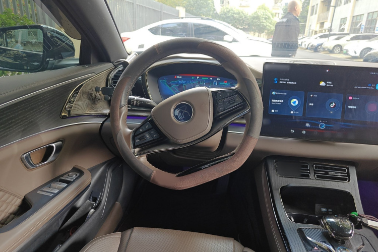 BYD Han 2022 #15 BYD Han 2022 immagine di auto #15