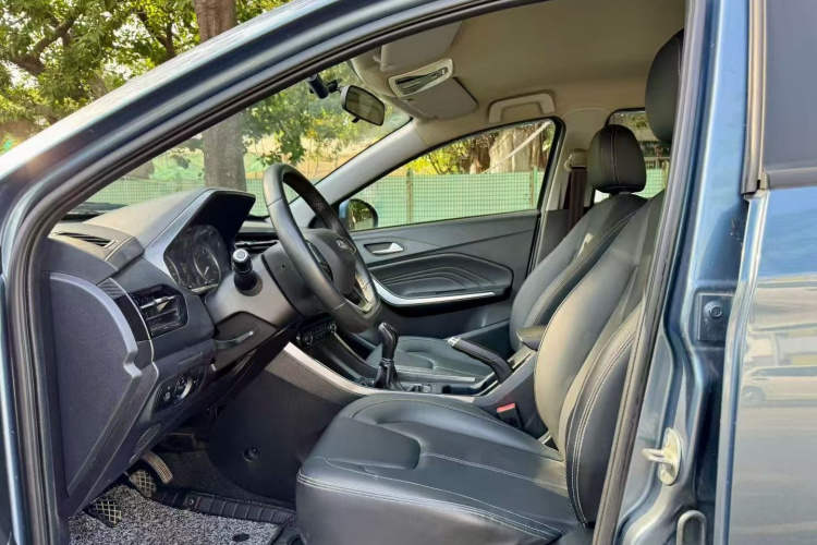 Chery Tiggo 3x 2021 #15 Chery Tiggo 3x 2021 car image #15