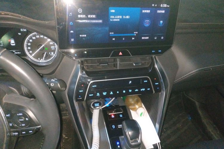 Toyota Harrier 2021 immagine di auto #15