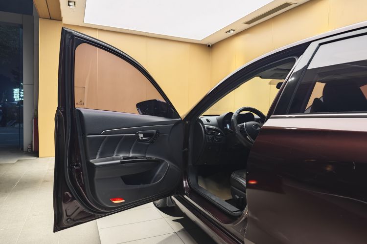 GAC Trumpchi GA6 2017 immagine di auto #15