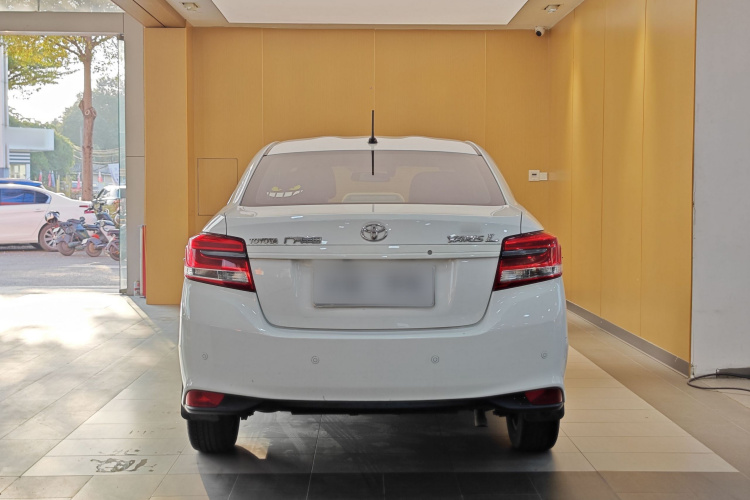 Toyota Yaris L Zhixiang 2019 صورة سيارة #15