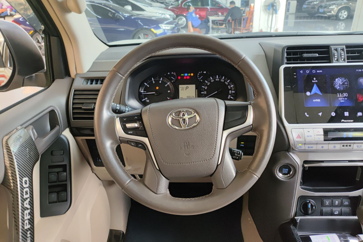 Toyota 2018 #15 Toyota 2018 car image #15