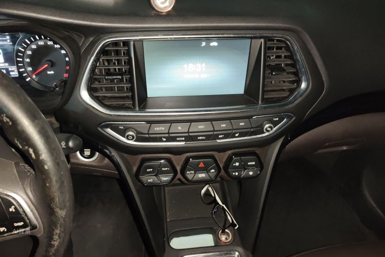 GAC Trumpchi GS4 2016 car image #15