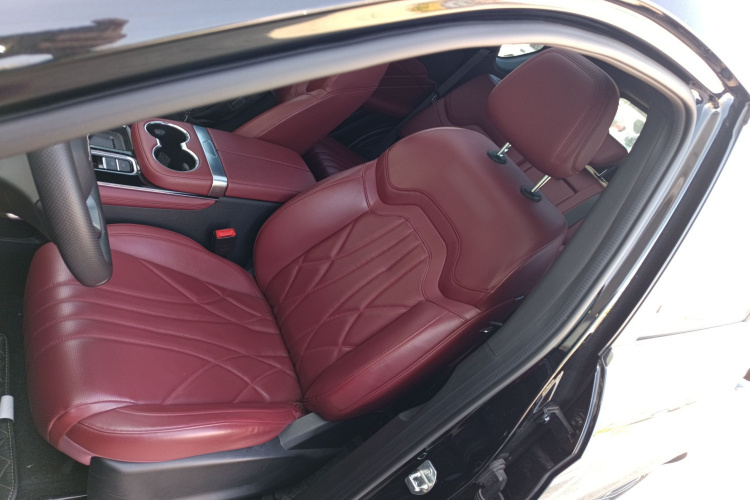 Jetour X70 PLUS 2024 #15 Jetour X70 PLUS 2024 car image #15