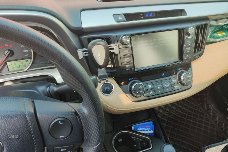 Toyota RAV4 2018 #15 Toyota RAV4 2018 car image #15