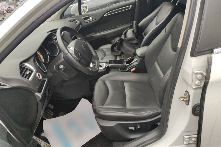 Citroen C4L 2015 car image #15