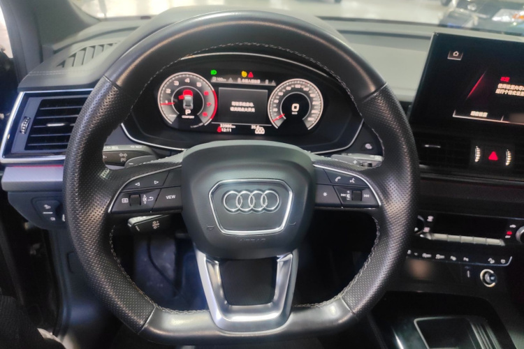 Audi Q5L Sportback 2023 #15 Audi Q5L Sportback 2023 car image #15