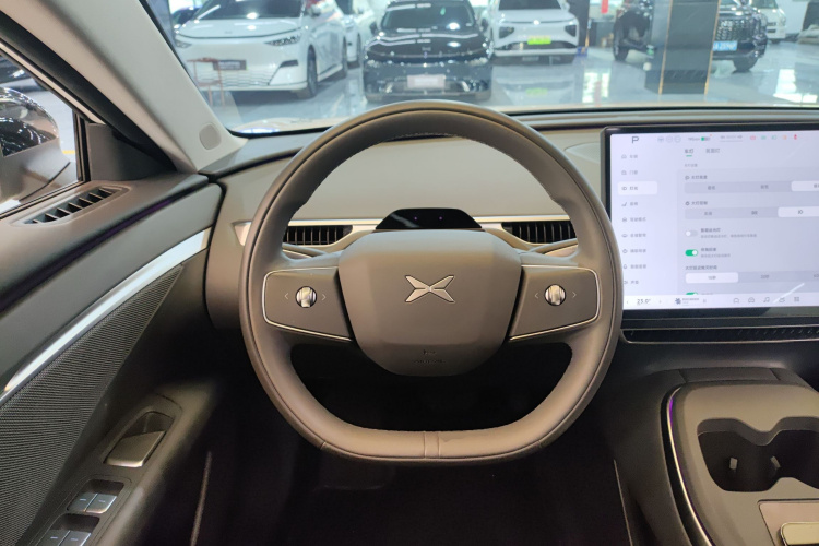 Xpeng MONA M03 2025 car image #15