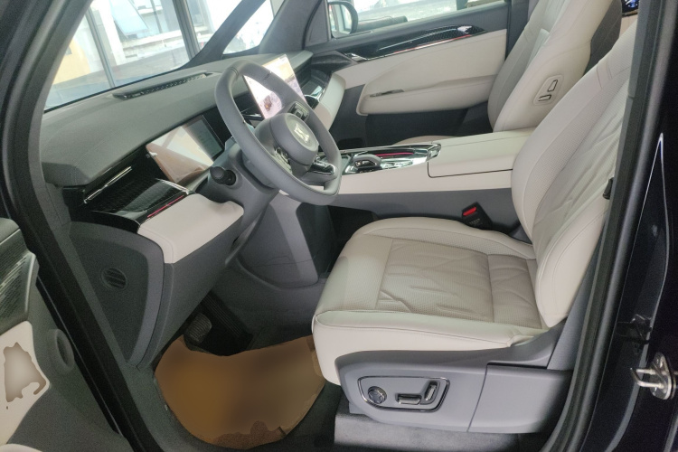 极氪 极氪009 2025 汽车图片 #15