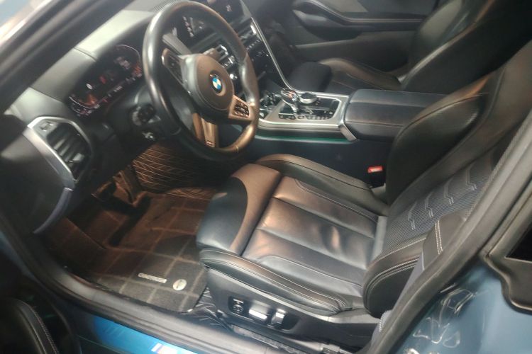 BMW 8 Series 2022 #15 BMW 8 Series 2022 immagine di auto #15