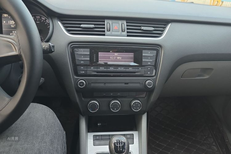 Skoda Octavia 2015 #15 Skoda Octavia 2015 car image #15