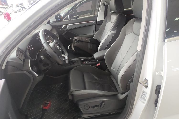 Audi Q3 Sportback 2020 car image #15