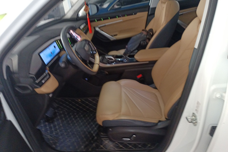 GEELY Boyue L 2023 immagine di auto #15