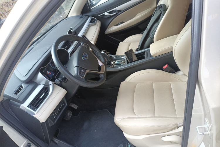 GEELY Emgrand 2018 #15 GEELY Emgrand 2018 car image #15