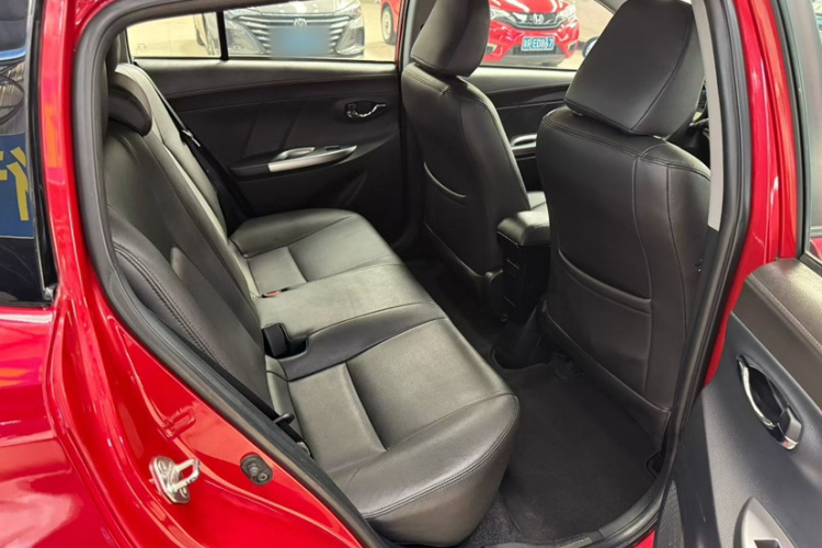 Toyota Yaris L Zhixuan 2015 imagem de carro #15