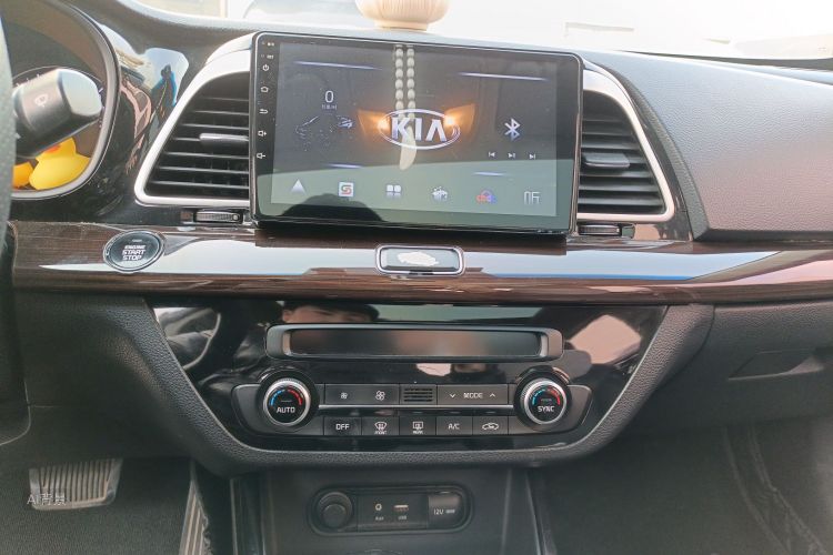 起亚 起亚K4 2016 汽车图片 #15