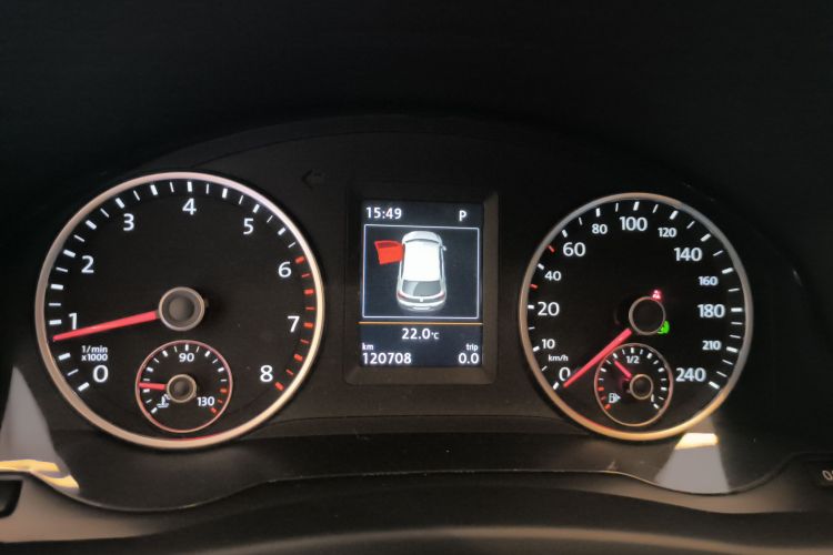 Volkswagen Tiguan 2016 car image #15