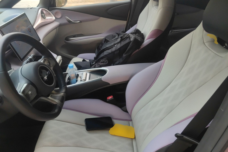 BYD Dolphin 2023 car image #15