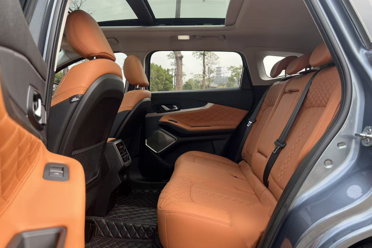 Exceed Lingyun 2020 car image #15