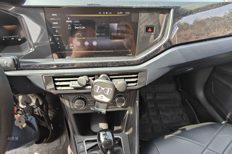 Volkswagen Lavida 2025 car image #15