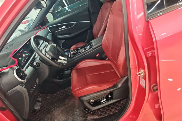 Forthing T5 EVO 2021 изображение автомобиля #15