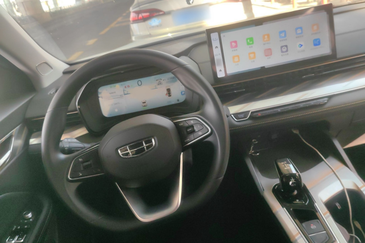 GEELY Emgrand L HiP 2023 #15 GEELY Emgrand L HiP 2023 immagine di auto #15