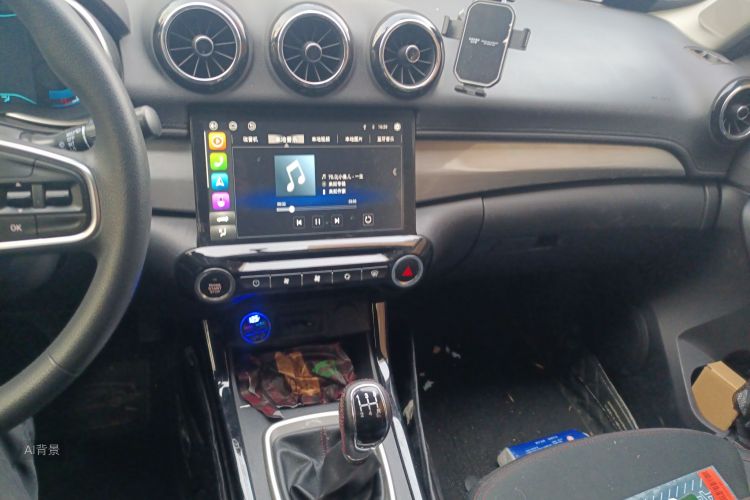 Kaiyi X3 2021 #15 Kaiyi X3 2021 car image #15